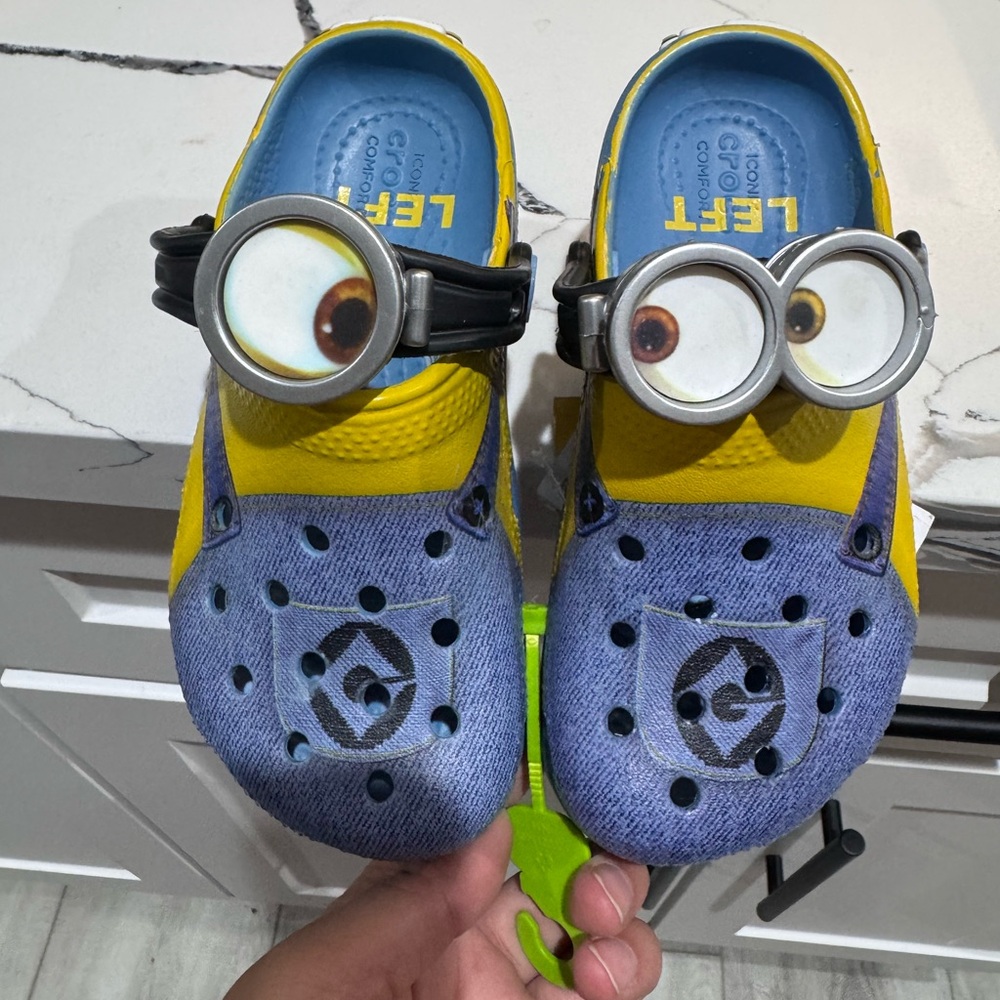 Crocs Minions Kids' Yellow & Blue Character Slip-On Clogs